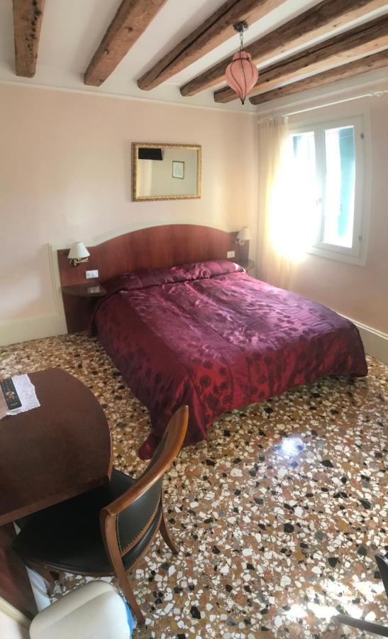 B&B a le Boteghe Venecia Exterior foto